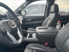 Used 2021  GMC Yukon 4WD 4dr SLT at Maxx Loans near St&period; Adrian&comma; MI