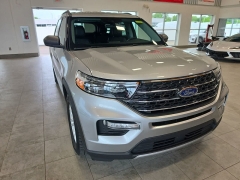 Used 2023  Ford Explorer XLT 4WD at Maxx Loans near St&period; Adrian&comma; MI