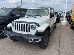 Used 2020 Jeep Gladiator Overland 4x4 at Maxx Loans near St. Adrian, MI