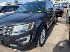 Used 2017  Ford Explorer 4d SUV 4WD XLT at Maxx Loans near St&period; Adrian&comma; MI