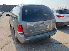 Used 2005 Ford Freestar Wagon 4d Wagon SEL at Maxx Loans near ,