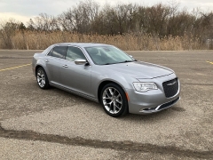 Used 2016 Chrysler 300C 4d Sedan V6 at Maxx Loans near ,