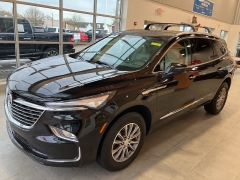 Used 2022 Buick Enclave FWD 4dr Essence at Maxx Loans near ,