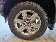 Used 2018  Ford F-150 4WD SuperCrew Box at Maxx Loans near St&period; Adrian&comma; MI