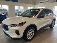  2025 Ford Escape Active AWD at Maxx Loans near St&period; Adrian&comma; MI