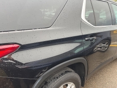 Used 2021 Chevrolet Traverse FWD 4dr LT Cloth w/1LT at Maxx Loans near St. Adrian, MI
