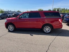 Used 2020 Ford Expedition Max 4d SUV 4WD XLT at Suburban Ford of Sterling Heights near Sterling Heights, MI