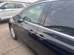 Used 2026  Chrysler Pacifica Select FWD at Maxx Loans near St&period; Adrian&comma; MI