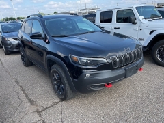 Used 2022 Jeep Cherokee Trailhawk 4x4 at Maxx Loans near St. Adrian, MI