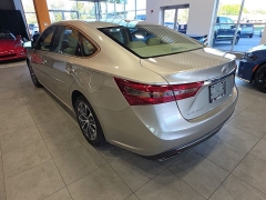 Used 2016  Toyota Avalon 4dr Sdn &lpar;Natl&rpar; at Maxx Loans near St&period; Adrian&comma; MI