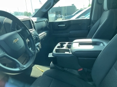 Used 2021 Chevrolet Silverado 1500 4WD Crew Cab Custom at Maxx Loans near St. Adrian, MI