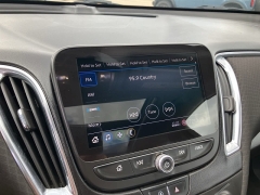 Used 2020 Chevrolet Malibu 4d Sedan LT at Maxx Loans near ,