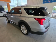 Used 2024  Ford Explorer King Ranch 4WD at Maxx Loans near St&period; Adrian&comma; MI