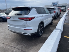 Used 2023  Mitsubishi Outlander S-AWC at Maxx Loans near St&period; Adrian&comma; MI