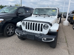 Used 2020 Jeep Gladiator Overland 4x4 at Maxx Loans near St. Adrian, MI