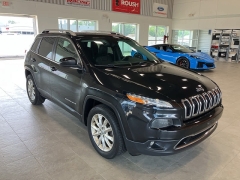 Used 2016 Jeep Cherokee 4WD 4dr Limited at Maxx Loans near St. Adrian, MI