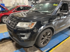 Used 2017 Ford Explorer 4d SUV FWD XLT at Suburban Ford of Sterling Heights near Sterling Heights, MI
