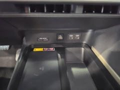 Used 2025  Toyota Camry AWD &lpar;Natl&rpar; at Maxx Loans near St&period; Adrian&comma; MI