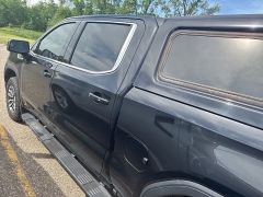 Used 2019  GMC Sierra 1500 4WD Crew Cab 147" SLE at Maxx Loans near St&period; Adrian&comma; MI