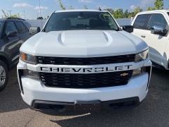 Used 2021 Chevrolet Silverado 1500 4WD Crew Cab Custom at Maxx Loans near St. Adrian, MI