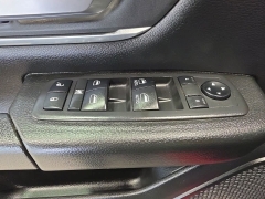 Used 2019  Ram 1500 Big Horn&sol;Lone Star 4x4 Crew Cab 5'7" Box at Maxx Loans near St&period; Adrian&comma; MI