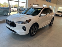 Used 2024 Ford Escape Hybrid ST-Line Select AWD at Suburban Ford of Sterling Heights near Sterling Heights, MI