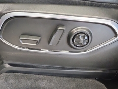 Used 2022  Jeep Wagoneer Series III 4x4 at Maxx Loans near St&period; Adrian&comma; MI