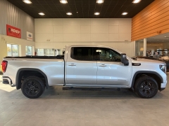 Used 2022  GMC Sierra 1500 4WD Crew Cab Elevation at Maxx Loans near St. Adrian, MI