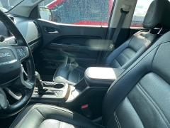 Used 2019 GMC Canyon 4WD Crew Cab 128.3" Denali at Suburban Ford of Sterling Heights near Sterling Heights, MI