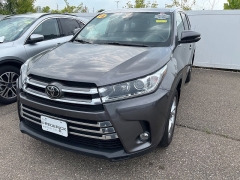 Used 2018 Toyota Highlander Limited V6 AWD (Natl) at Maxx Loans near St. Adrian, MI