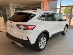 Used 2020 Ford Escape 4d SUV AWD SE at Suburban Ford of Sterling Heights near Sterling Heights, MI