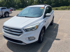 Used 2017 Ford Escape 4d SUV FWD SE at Suburban Ford of Sterling Heights near Sterling Heights, MI