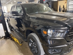 Used 2019  Ram 1500 Big Horn&sol;Lone Star 4x4 Crew Cab 5'7" Box at Maxx Loans near St&period; Adrian&comma; MI