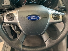 Used 2016  Ford Escape 4d SUV FWD SE at Maxx Loans near St. Adrian, MI