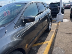 Used 2017  Ford Escape 4d SUV FWD SE at Maxx Loans near St&period; Adrian&comma; MI