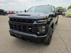 Used 2020  Chevrolet Silverado 2500HD 4WD Crew Cab 159" Custom at Maxx Loans near St&period; Adrian&comma; MI
