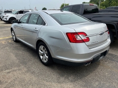 Used 2011  Ford Taurus 4d Sedan SEL at Maxx Loans near St&period; Adrian&comma; MI