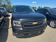 Used 2012  Chevrolet Suburban 1500 SUV 4WD LT at Maxx Loans near St&period; Adrian&comma; MI