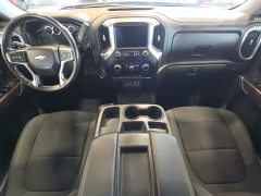 Used 2020  Chevrolet Silverado 1500 4WD Crew Cab 147" LT at Maxx Loans near St&period; Adrian&comma; MI