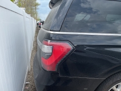 Used 2018 Ford Expedition Max 4d SUV 4WD Limited at Maxx Loans near ,