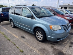Used 2009  Chrysler Town & Country 4d Wagon Touring at Maxx Loans near St&period; Adrian&comma; MI