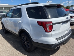 Used 2018 Ford Explorer XLT 4WD at Suburban Ford of Sterling Heights near Sterling Heights, MI