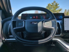 New 2025 Ford Expedition Platinum 4x4 at Suburban Ford of Sterling Heights near Sterling Heights, MI