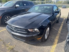 Used 2012  Ford Mustang 2dr Cpe V6 at Maxx Loans near St&period; Adrian&comma; MI