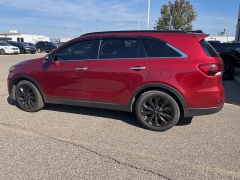 Used 2020 Kia Sorento S V6 FWD at Suburban Ford of Sterling Heights near Sterling Heights, MI