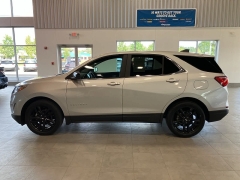 Used 2021 Chevrolet Equinox FWD 4dr LT w/1LT at Suburban Ford of Sterling Heights near Sterling Heights, MI