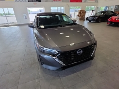 Used 2025  Nissan Sentra SV CVT at Maxx Loans near St&period; Adrian&comma; MI