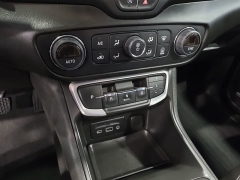 Used 2022  GMC Terrain AWD 4dr SLT at Maxx Loans near St&period; Adrian&comma; MI