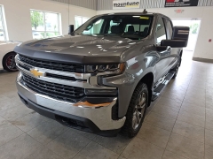 Used 2021  Chevrolet Silverado 1500 4WD Crew Cab 147" LT at Maxx Loans near St&period; Adrian&comma; MI