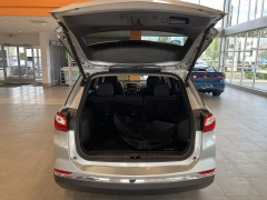 Used 2021 Chevrolet Equinox FWD 4dr LT w/1LT at Suburban Ford of Sterling Heights near Sterling Heights, MI